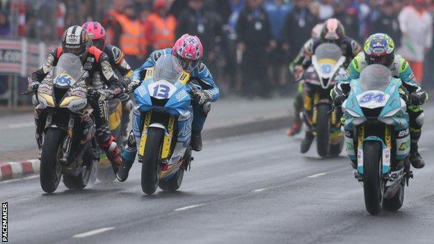 Action from the start of a Supersport race at the last running of the North West 200 in 2019