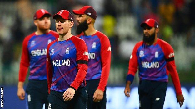 Eoin Morgan leads the England T20 side off the field