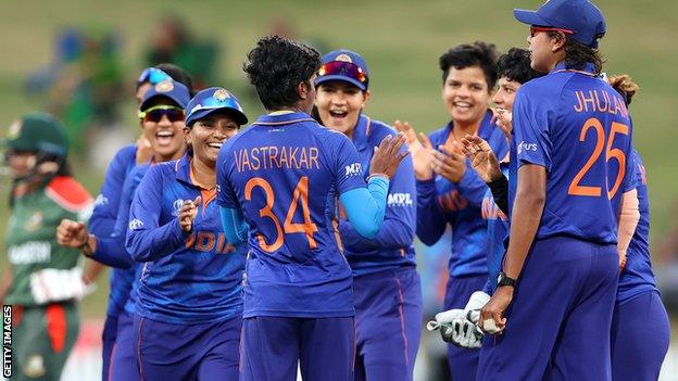 India celebrate a wicket against Bangladesh