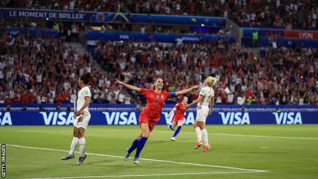 Alex Morgan celebrates scoring against England at the 2019 Women's World Cup