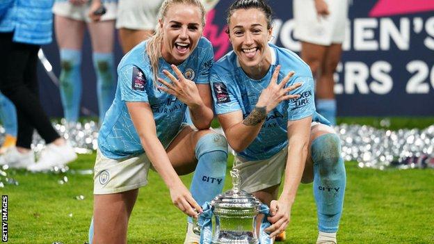 Alex Greenwood and Lucy Bronze of Manchester City