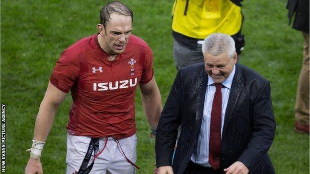 Alun Wyn Jones and Warren Gatland led Wales to victory over Ireland in March 2019 to clinch the Grand Slam