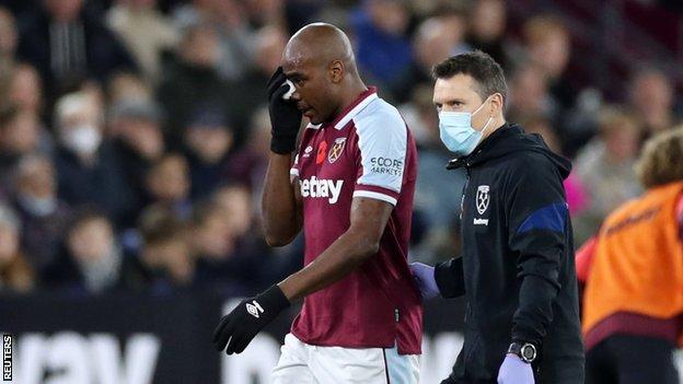 Angelo Ogbonna coming off injured against Liverpool