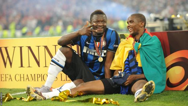 Inter Milan's Cameroonian forward Samuel Eto'o (R) and Inter Milan's Ghanaian midfielder Sulley Ali Muntari celebrate after winning the UEFA Champions League final football match Inter Milan against Bayern Munich at the Santiago Bernabeu stadium in Madrid on May 22, 2010. Inter Milan won the Champions League with a 2-0 victory over Bayern Munich in the final at the Santiago Bernabeu. Argentine striker Diego Milito scored both goals for Jose Mourinho's team who completed a treble of trophies this season.