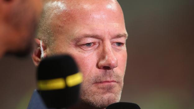 Leicester City: Alan Shearer only picks Foxes players in Team of the Week - BBC Sport