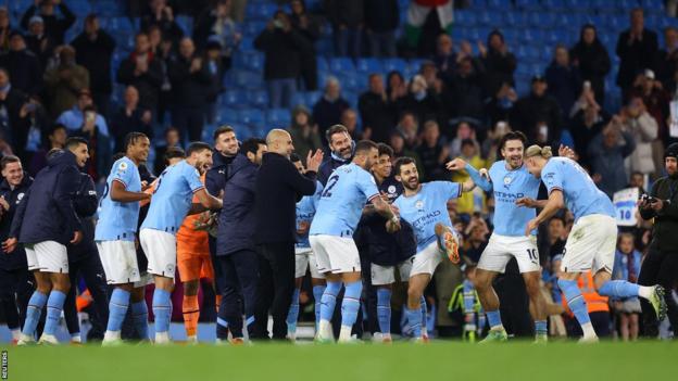 Haaland gets guard of honour