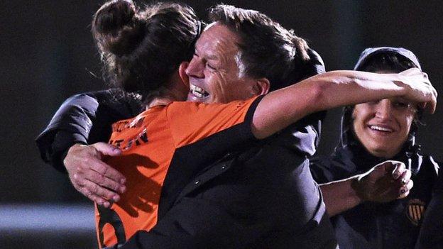 Glasgow City ‘want trophies back’ – Booth