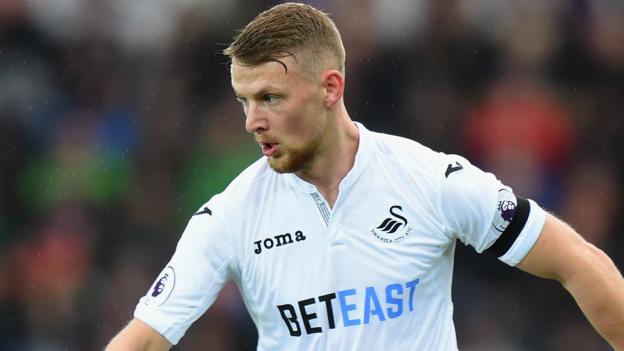 Stephen Kingsley: Hull City sign Swansea City defender on three-year ...