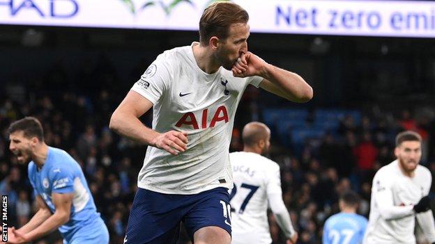 Harry Kane struck deep in injury time in a remarkable finish at Etihad Stadium