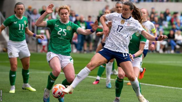 Aoife Mannion en acción contra Estados Unidos