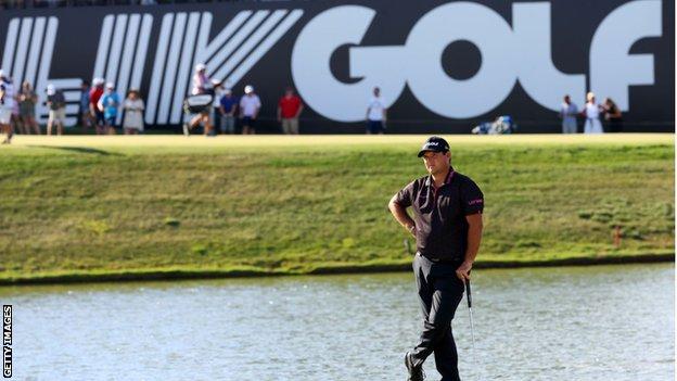 Patrick Reed at the LIV . Gold Award