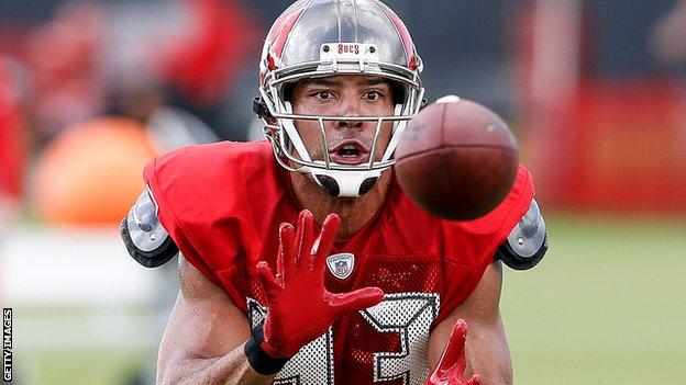 Former Bucs receiver Vincent Jackson found dead in Florida hotel