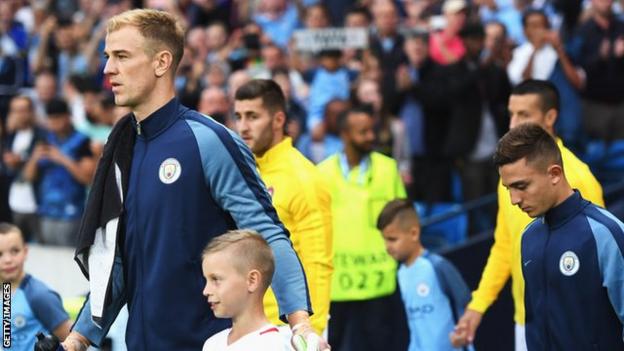 Manchester City 1-0 Steaua Bucuresti: Fans hail Joe Hart as Blues reach  Champions League group stage