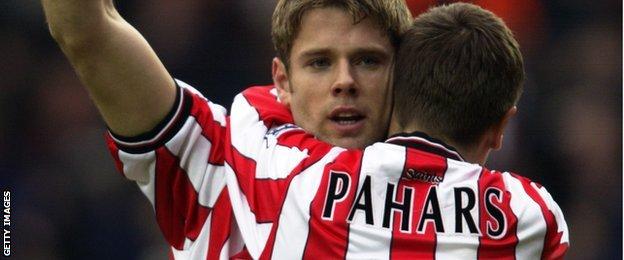 Southampton strikers Marian Pahars and James Beattie