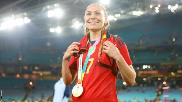 Irene Guerrero celebrates winning the Women's World Cup