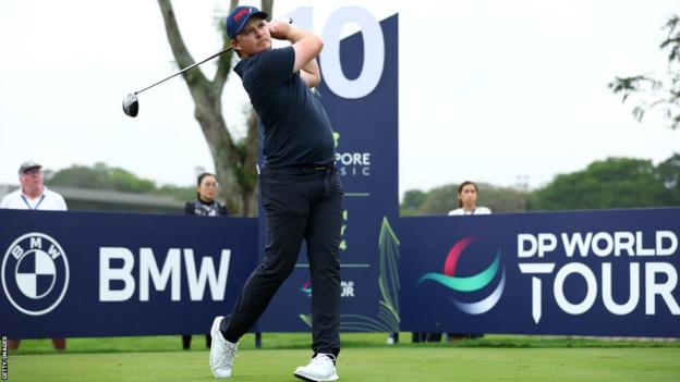 English golfer Eddie Pepperell says installing a swing simulator at his home "is great" for his game.