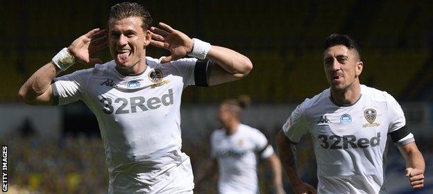 Ezgjan Alioski of Leeds celebrates his goal against Fulham