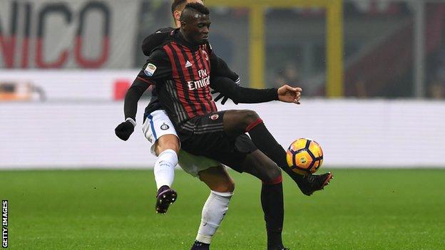 Watford sign Niang on loan from AC Milan until end of season - BBC Sport