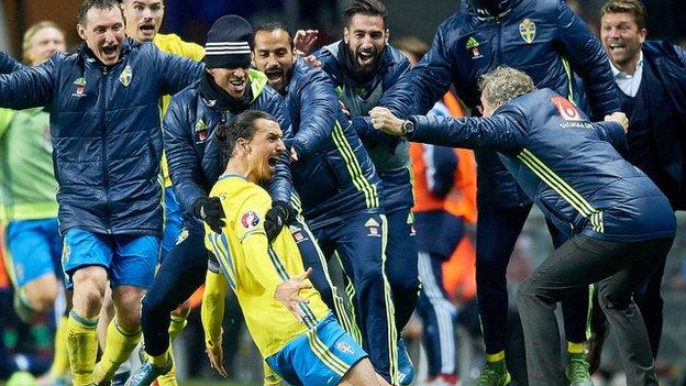 Sweden celebrate a Zlatan Ibrahimovic goal