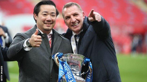 Aiyawatt Srivaddhanaprabha and Brendan Rodgers.