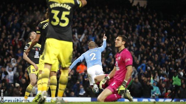 Tottenham 0-1 Man City: The Premier League game with a hint of NFL about it  - BBC Sport