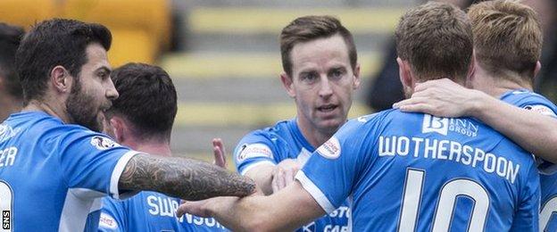 St Johnstone celebrate Steven MacLean's equaliser