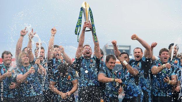 Exeter celebrate Anglo-Welsh Cup win