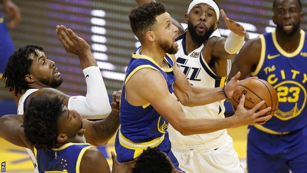 NBA: Stephen Curry shines for Golden State Warriors in win over leaders  Utah Jazz - BBC Sport