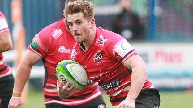 Arwel Robson: Cornish Pirates Sign Dragons Fly-half On Permanent Deal 