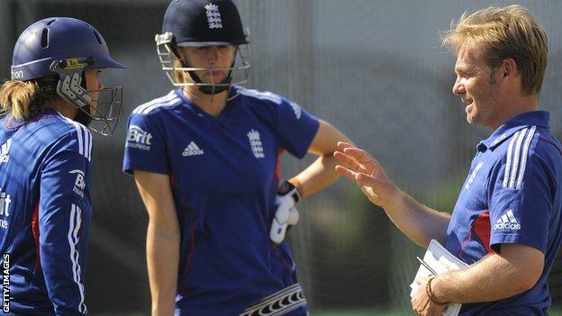 Paul Shaw, England Women's head of performance, coaching England's batsmen