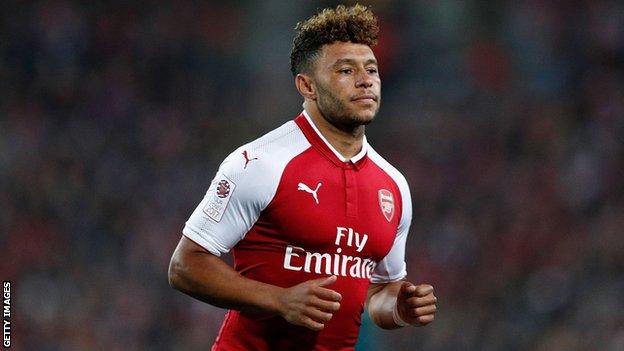 Alex oxlade chamberlain arsenal