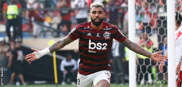 Gabriel Barbosa celebrates his equaliser against River Plate in the Libertadores Cup final