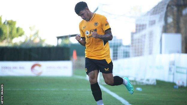 Wolves: 2021-22 pre-season preparations in pictures - BBC Sport