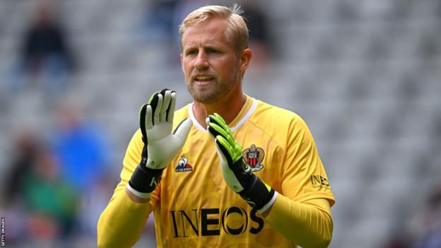 Kasper Schmeichel: Former Leicester goalkeeper joins Anderlecht - BBC Sport