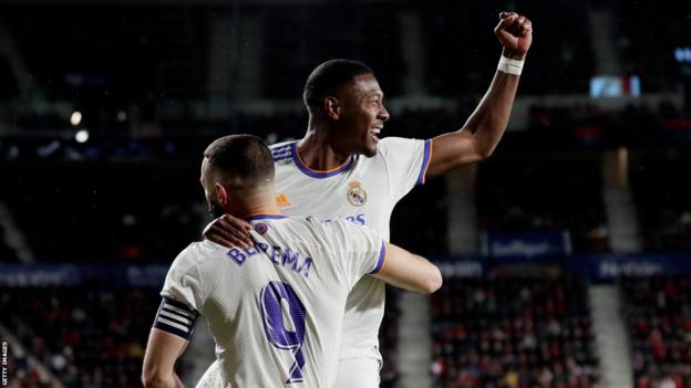 Karim Benzema and David Alaba celebrate for Real Madrid