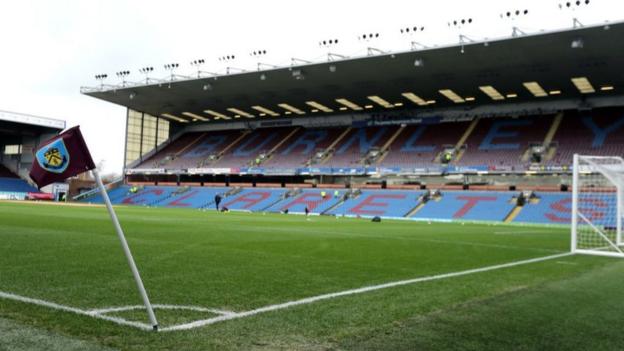 Burnley to continue paying all staff during shutdown