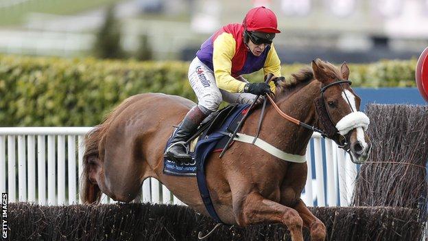 Richard Johnson on Native River in the 2018 Gold Cup