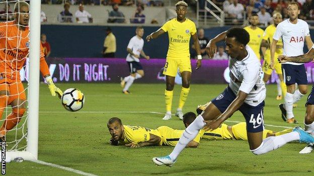 Tashan Oakley-Boothe misses a shot on goal for Spurs during the International Champions Cup 2017 match between Paris Saint-Germain and Tottenham Hotspur