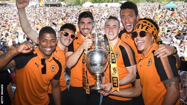 EFL Championship Team of the 2017/18 Season featuring Wolves and Fulham  stars - Soccersouls