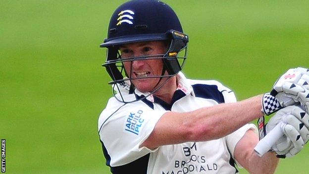 County Championship: George Bailey helps Middlesex bat out draw with ...