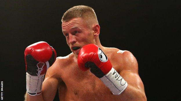 Terry Flanagan defends world lightweight crown as Jamie Dickens' title ...