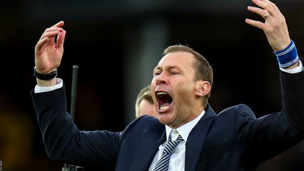 Everton v Leicester City: Duncan Ferguson wants 'bear pit' for Carabao Cup quarter-final