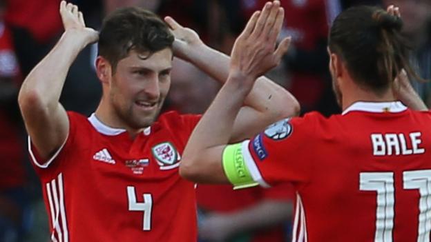 Ben Davies: Spurs defender makes surprise Wales return