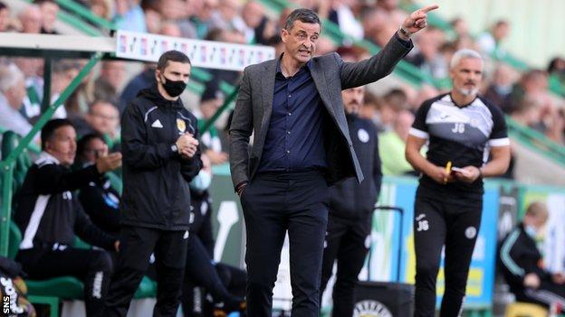 Jack Ross is nearing a return to Scottish Premiership management with Dundee United after his sacking by Hibs last season