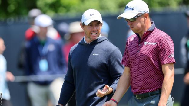 Rory McIlroy and Justin Thomas astatine  the US PGA Championship