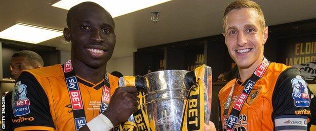 Mo Diame and Michael Dawson