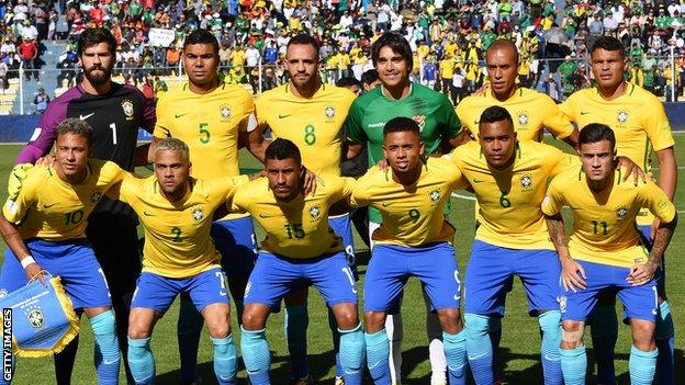 Brazil welcome Bolivia star Marcelo Martins into their own team photo  before their World Cup qualifier