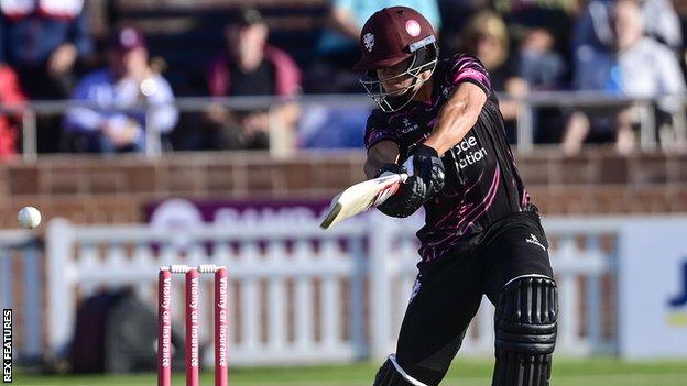 T20 Blast: Somerset and Lancashire win to secure home quarter-finals
