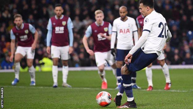 Dele Alli scores a penalty