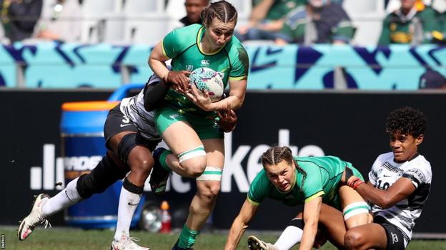 Beibhinn Parsons and Eve Higgins in action for the Ireland Sevens team in Cape Town last September